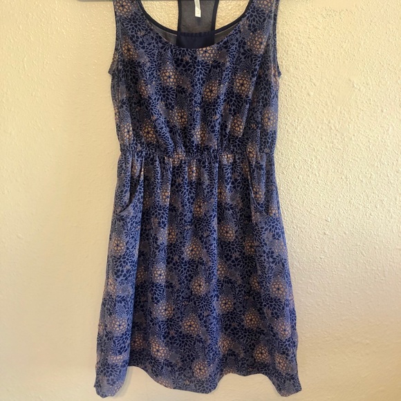 Babydoll Lauren Conrad Dress 🌸 - Picture 3 of 5